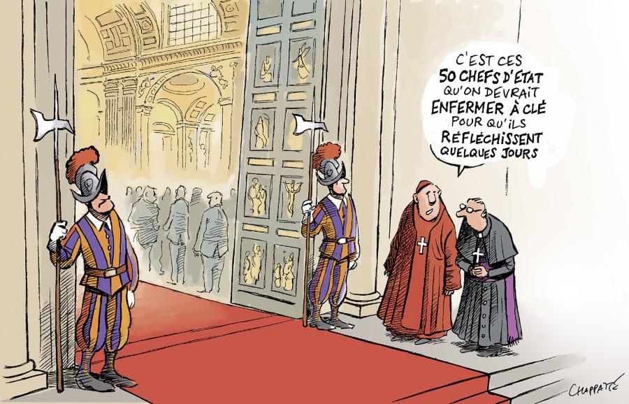 Après l'enterrement du pape 